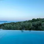 High-end Faos Two Villa *