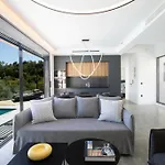 Villa High-end Faos Two