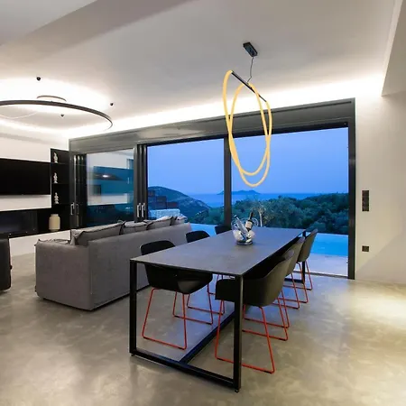 High-end Faos Two Villa Fternon