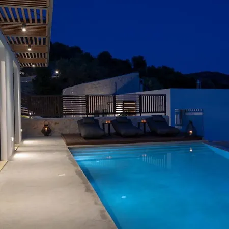 High-end Faos Two Villa Fternon