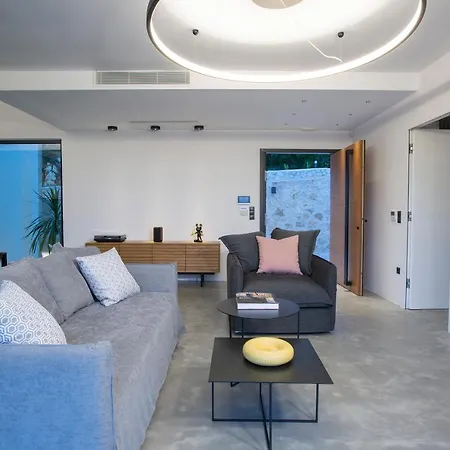 High-end Faos Two Villa Fternon
