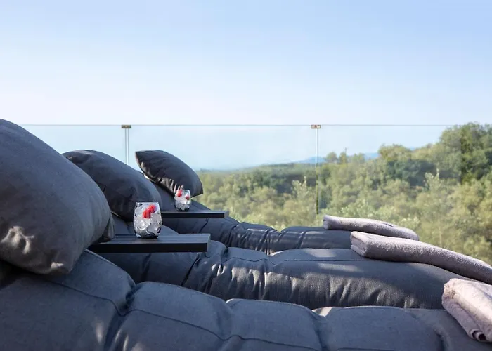 High-end Faos Two Villa Fternon