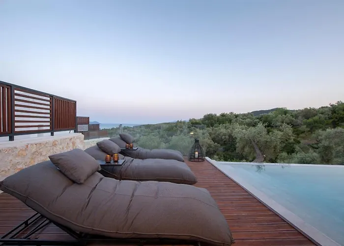 High-end Faos Two Villa Fternon